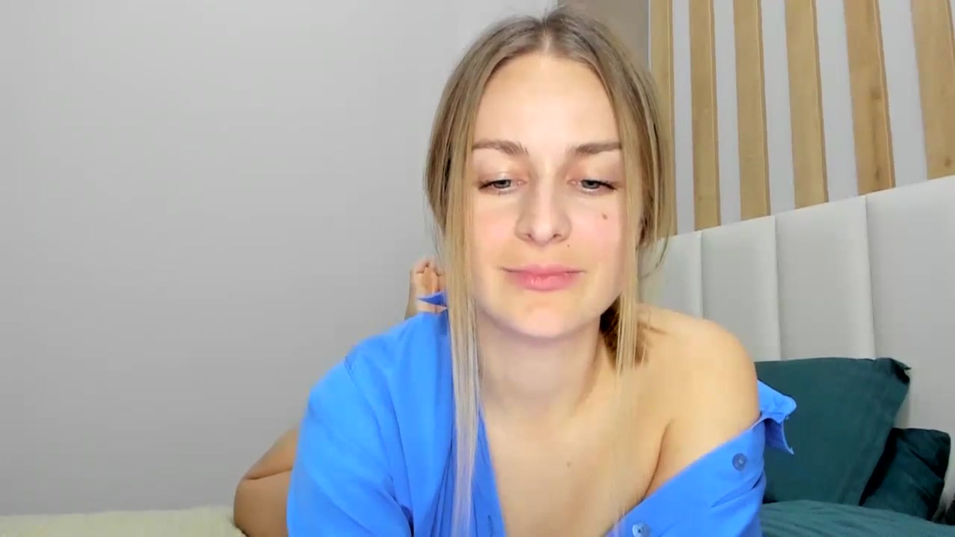 Gallery image thumbnail from regular_girl's myfreecams stream on, 01/26/2024, 18:50 image 13 of 20