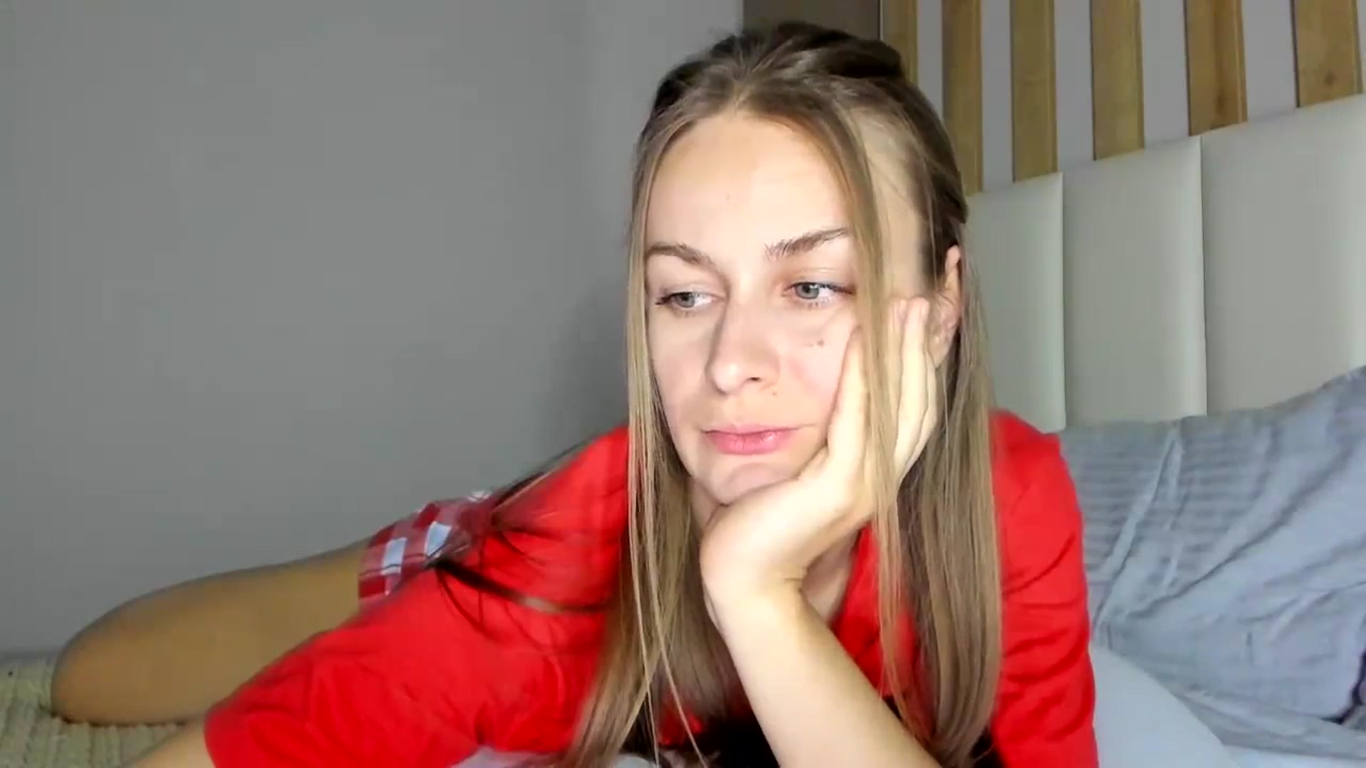 Gallery image thumbnail from regular_girl's myfreecams stream on, 02/15/2024, 20:04 image 4 of 20