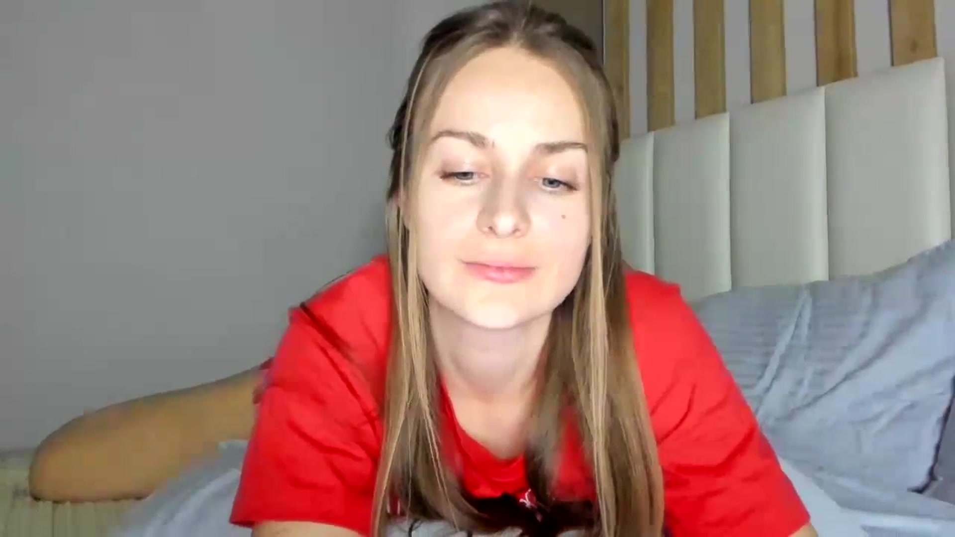 Gallery image thumbnail from regular_girl's myfreecams stream on, 02/15/2024, 20:04 image 10 of 20