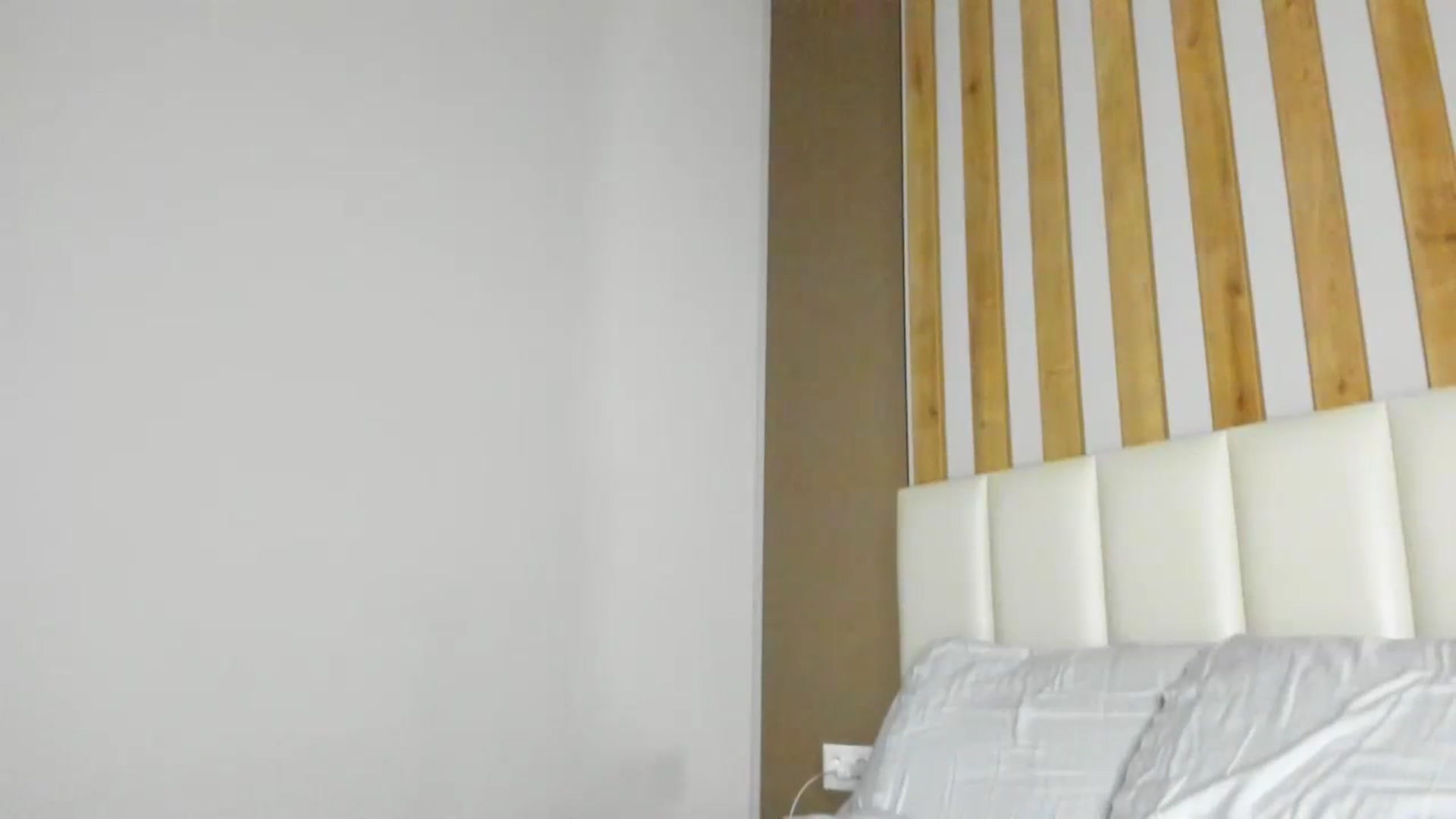 Gallery image thumbnail from regular_girl's myfreecams stream on, 04/04/2024, 19:20 image 11 of 20