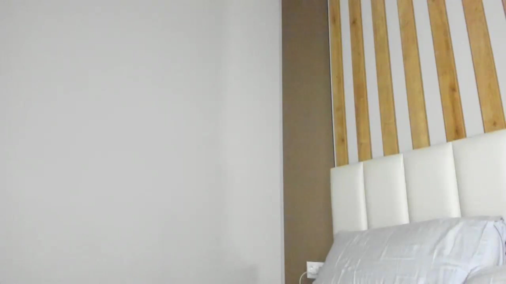 Gallery image thumbnail from regular_girl's myfreecams stream on, 04/13/2024, 19:59 image 6 of 20
