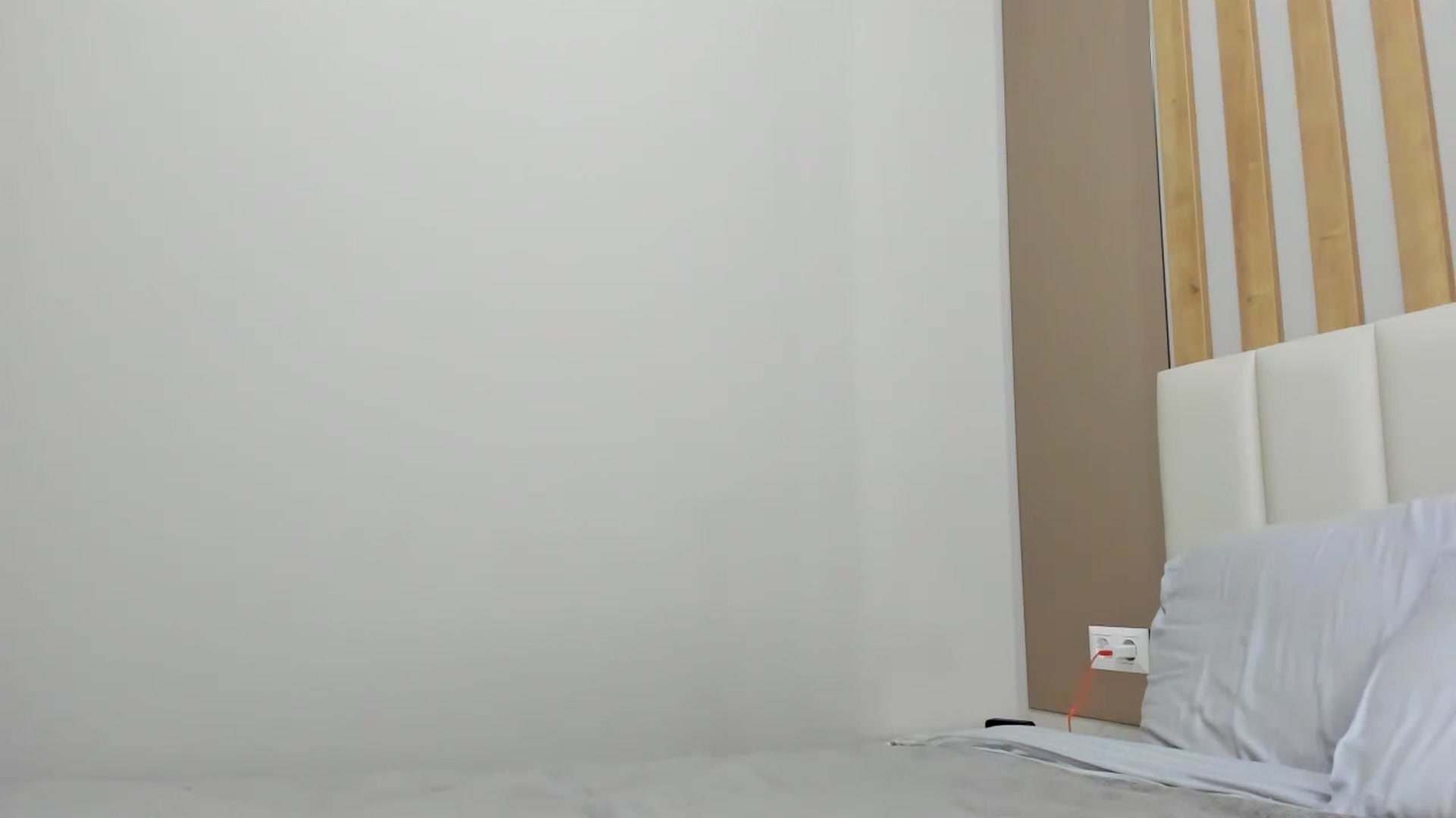 Gallery image thumbnail from regular_girl's myfreecams stream on, 08/24/2024, 18:07 image 16 of 20