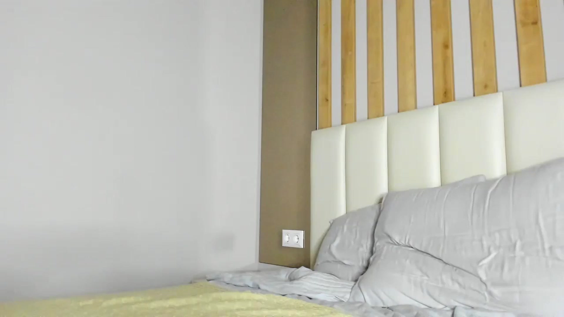 Gallery image thumbnail from regular_girl's myfreecams stream on, 09/21/2024, 19:55 image 1 of 20