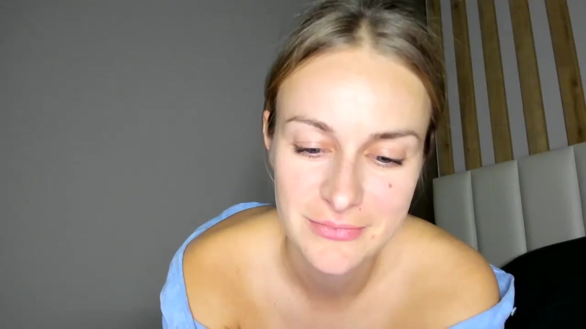 Gallery image thumbnail from regular_girl's myfreecams stream on, 11/03/2024, 17:45 image 2 of 20