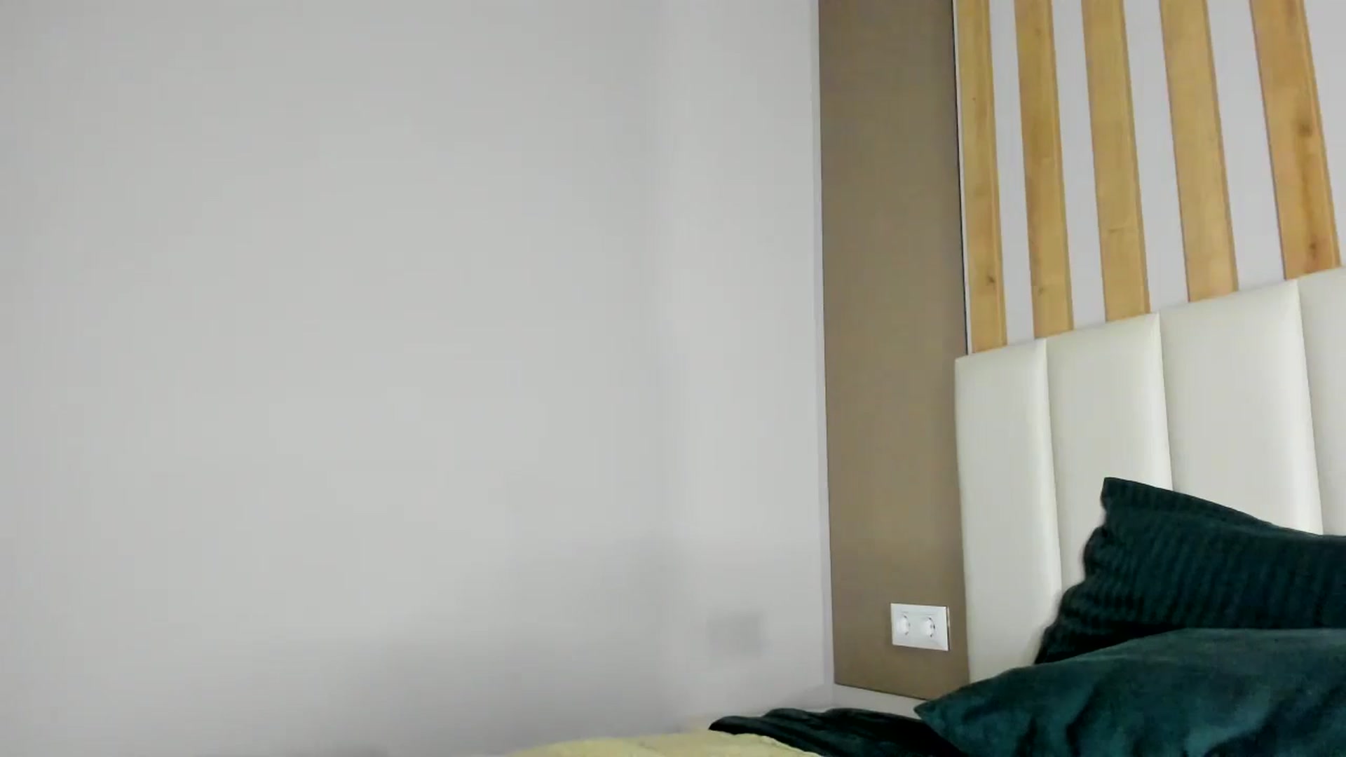 Gallery image thumbnail from regular_girl's myfreecams stream on, 11/05/2024, 20:51 image 5 of 20