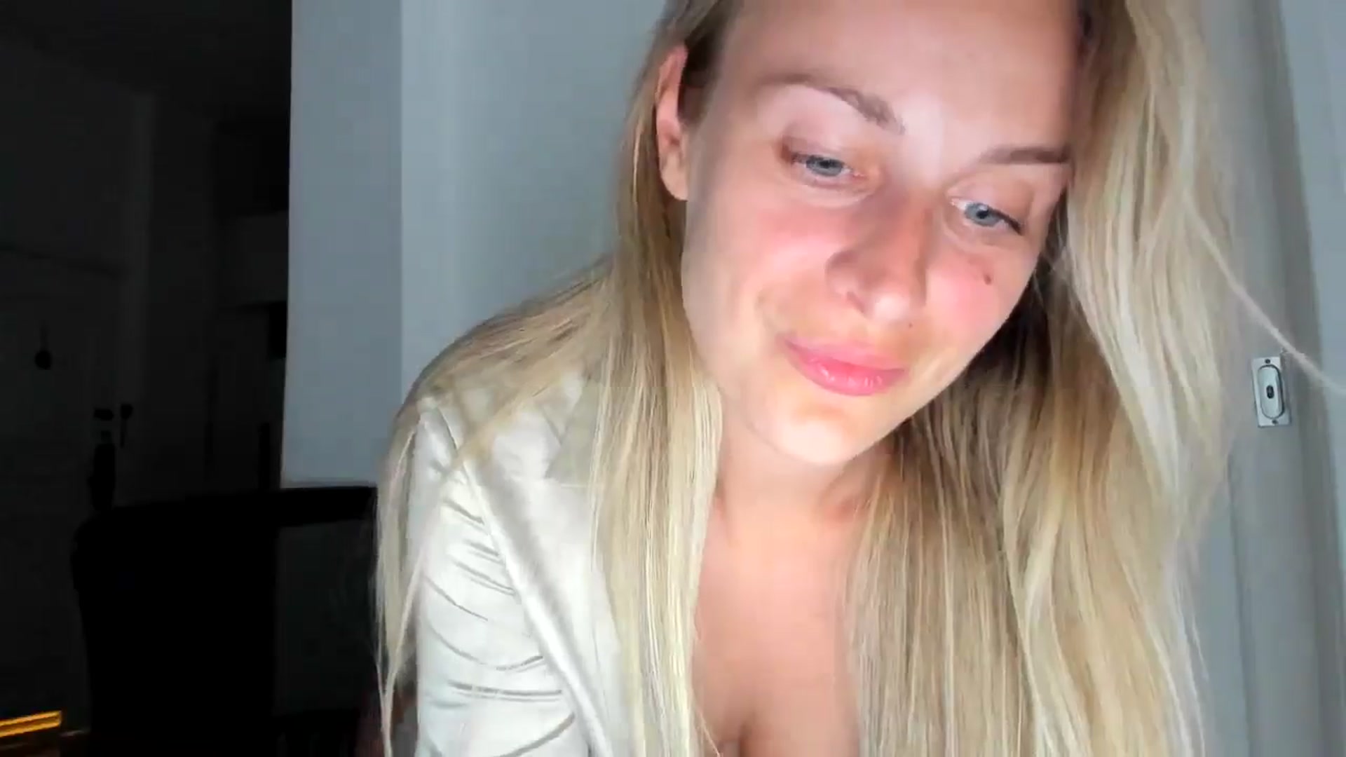 Gallery image thumbnail from regular_girl's myfreecams stream on, 02/22/2025, 22:03 image 5 of 20