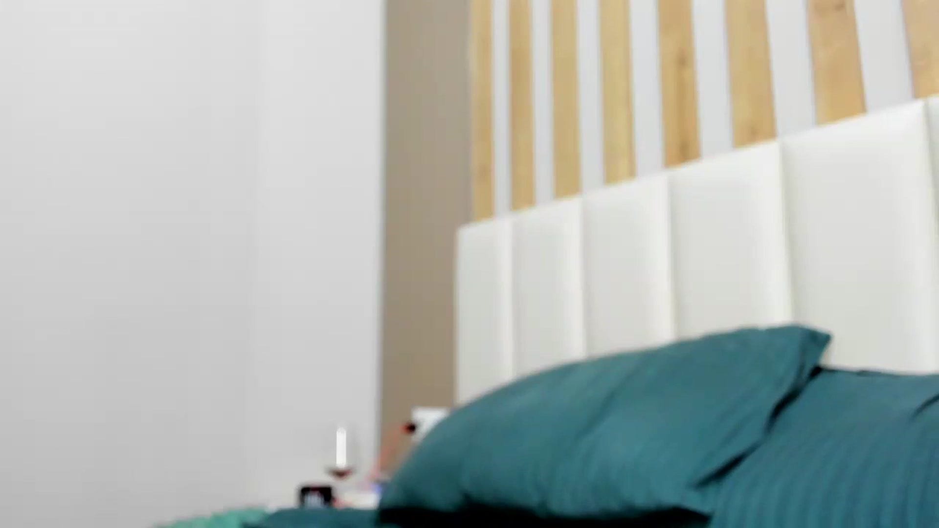 Gallery image thumbnail from regular_girl's myfreecams stream on, 06/21/2025, 17:49 image 8 of 20