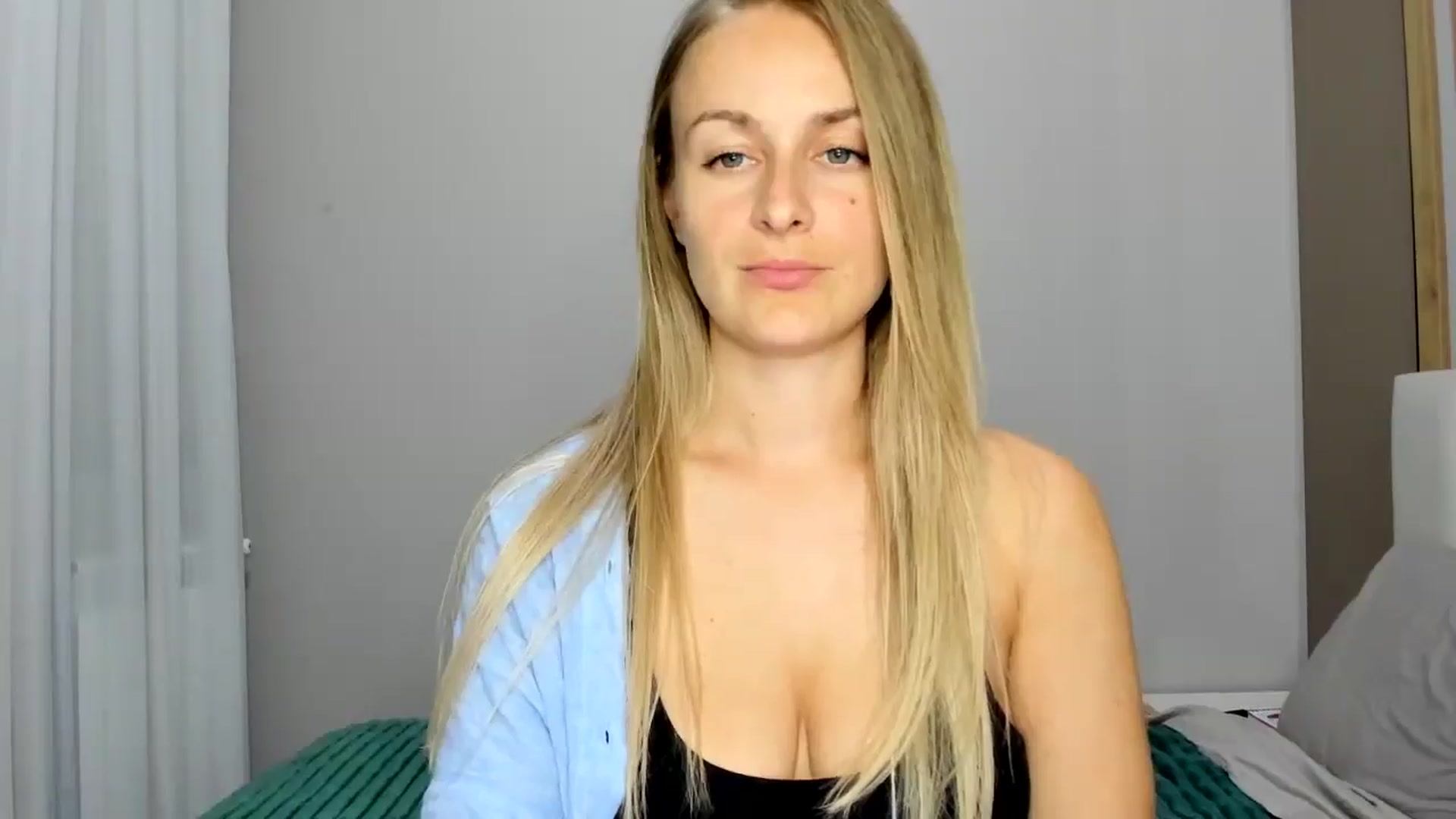 Gallery image thumbnail from regular_girl's myfreecams stream on, 09/27/2025, 17:30 image 14 of 20