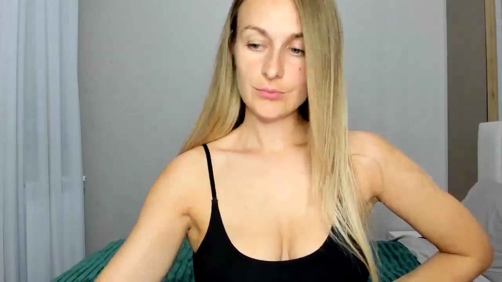 Gallery image thumbnail from regular_girl's myfreecams stream on, 09/27/2025, 18:15 image 17 of 20