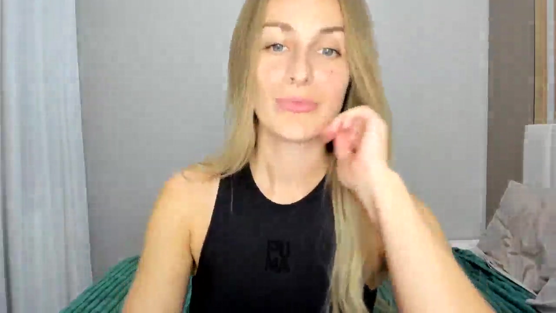 Gallery image thumbnail from regular_girl's myfreecams stream on, 10/28/2025, 16:52 image 5 of 20
