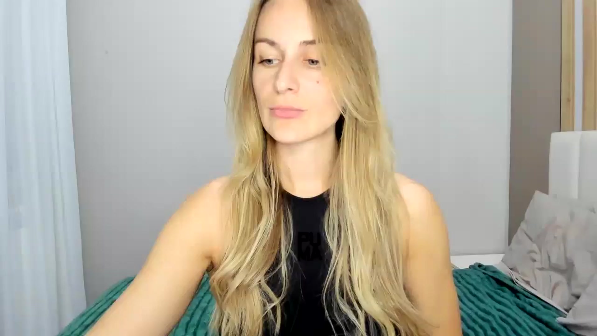 Gallery image thumbnail from regular_girl's myfreecams stream on, 10/28/2025, 16:52 image 1 of 20