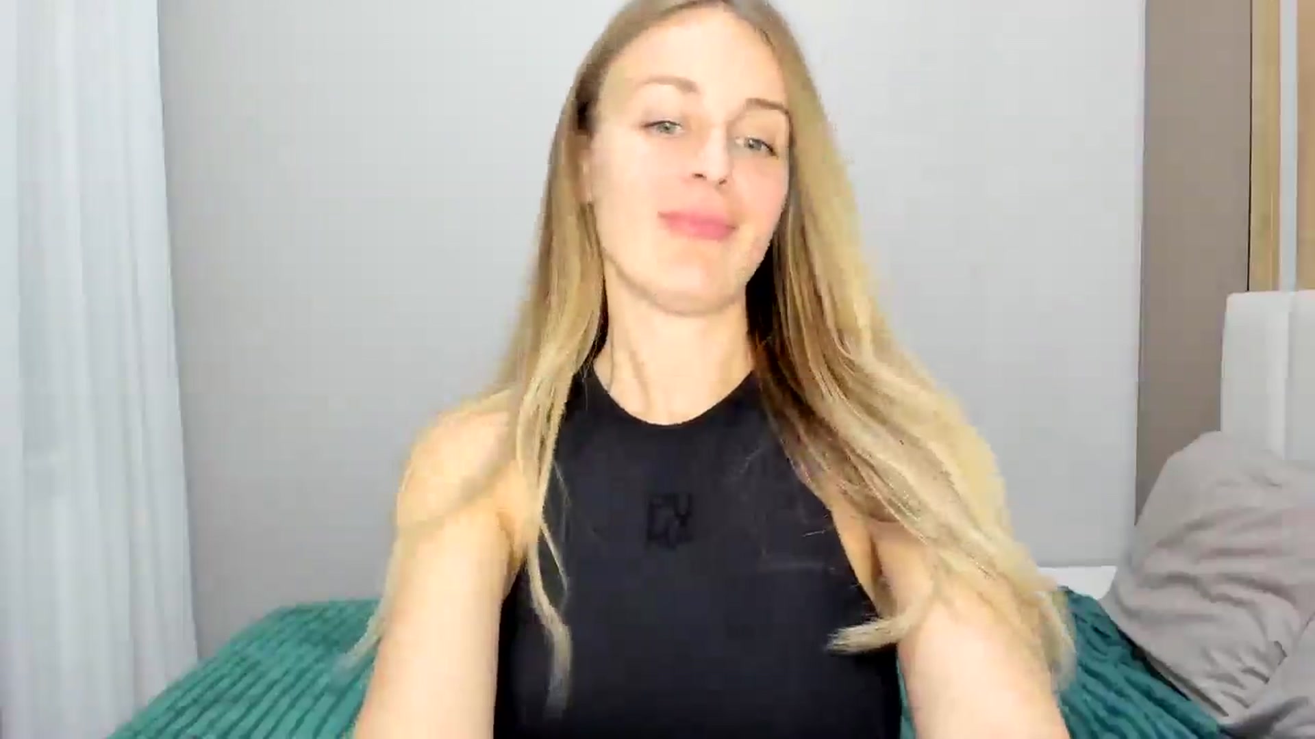 Gallery image thumbnail from regular_girl's myfreecams stream on, 10/28/2025, 16:52 image 20 of 20