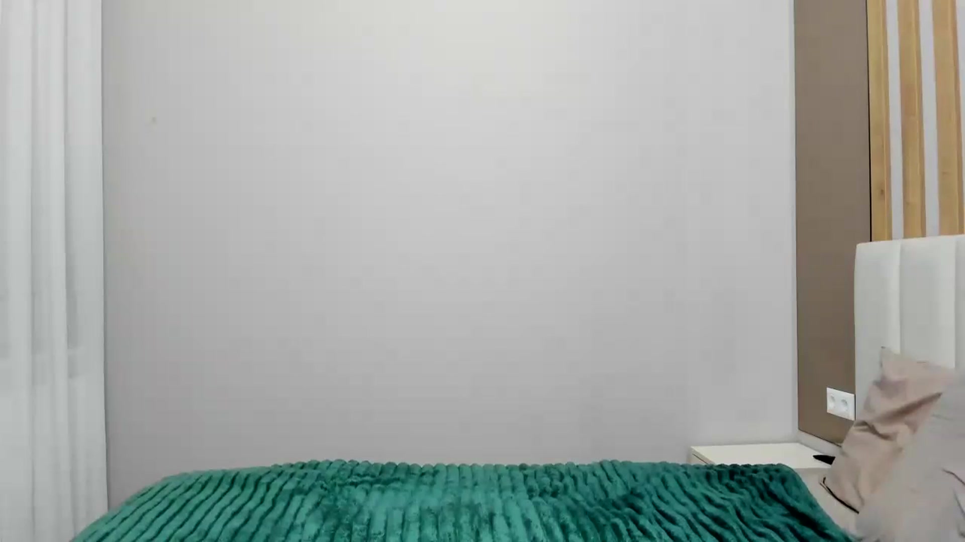 Gallery image thumbnail from regular_girl's myfreecams stream on, 10/30/2025, 18:47 image 15 of 20
