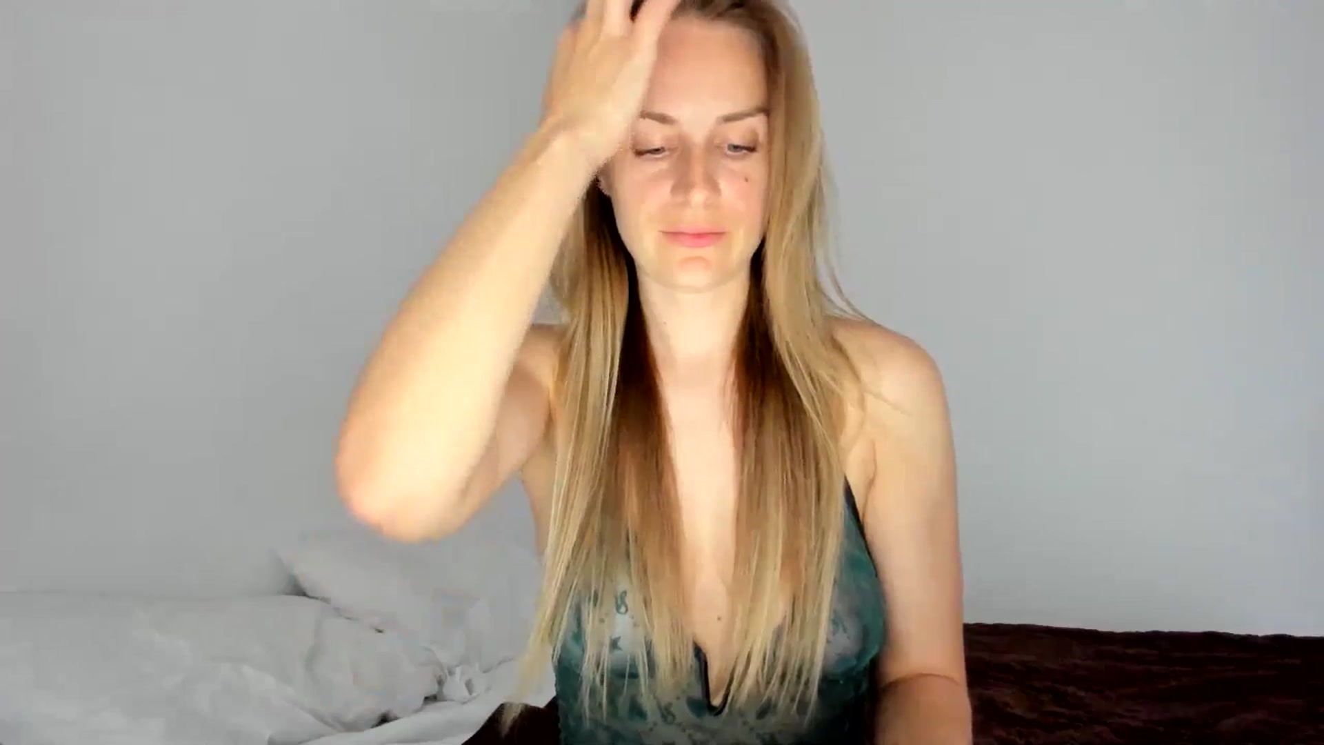 Gallery image thumbnail from regular_girl's myfreecams stream on, 04/05/2026, 20:48 image 9 of 20