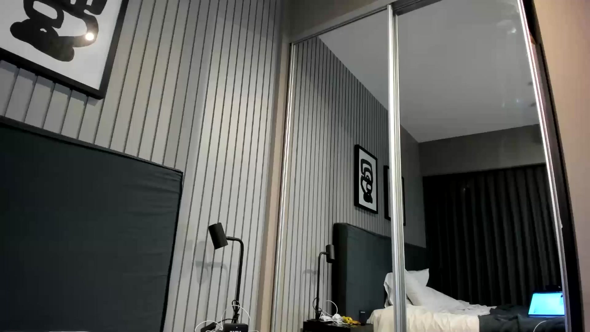 Gallery image thumbnail from regular_girl's myfreecams stream on, 04/14/2026, 19:17 image 1 of 20
