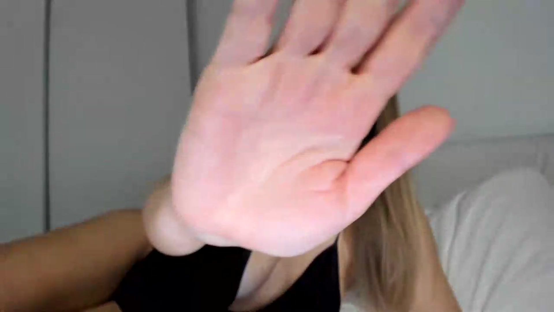 Gallery image thumbnail from regular_girl's myfreecams stream on, 06/21/2026, 21:17 image 6 of 20