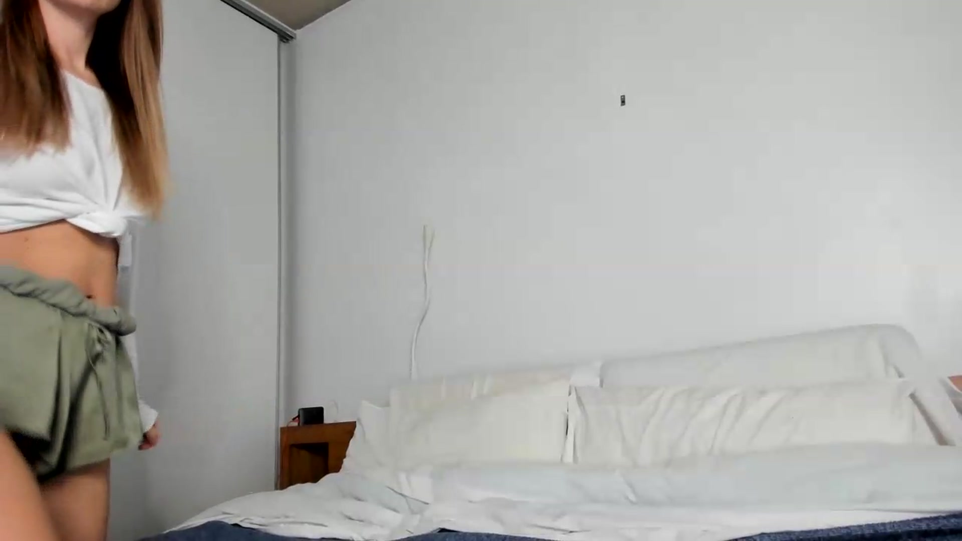 Gallery image thumbnail from regular_girl's myfreecams stream on, 07/08/2026, 18:37 image 2 of 20