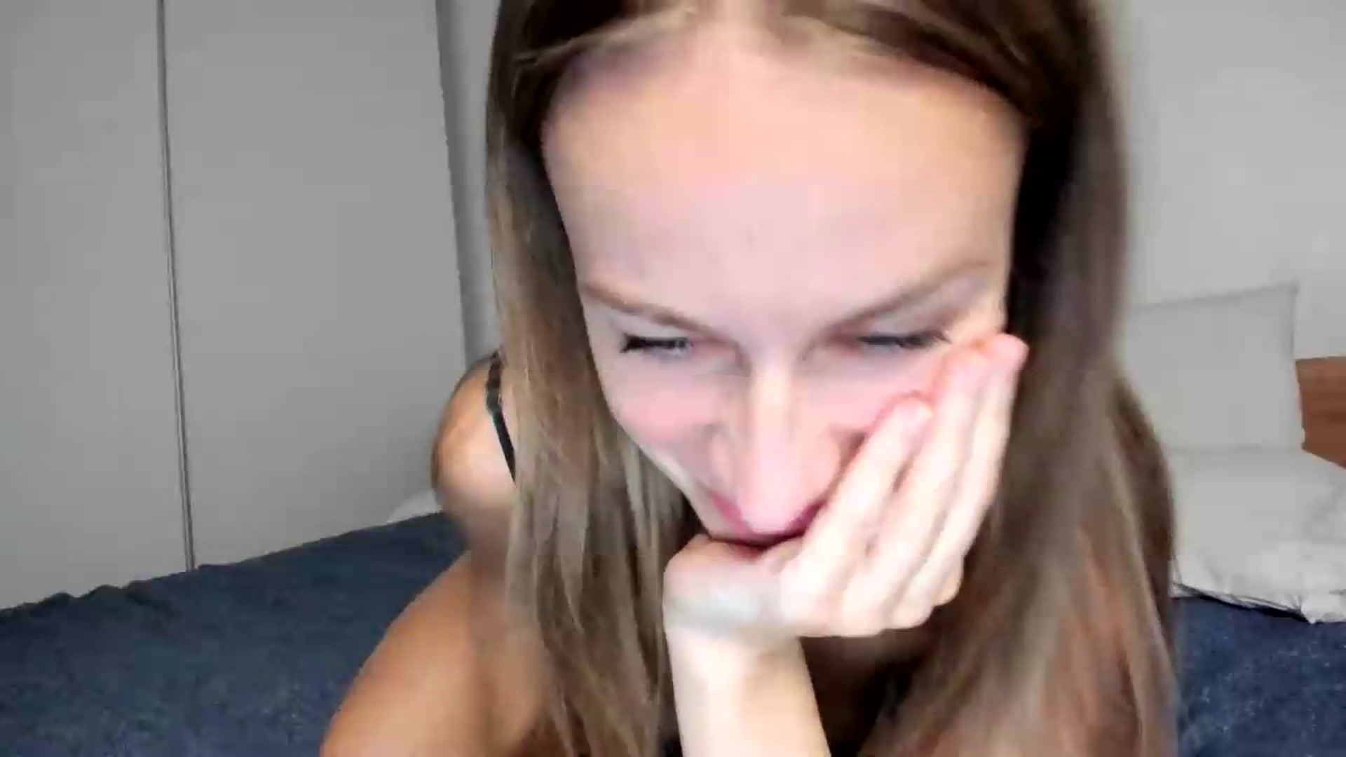 Gallery image thumbnail from regular_girl's myfreecams stream on, 07/11/2026, 22:00 image 11 of 20