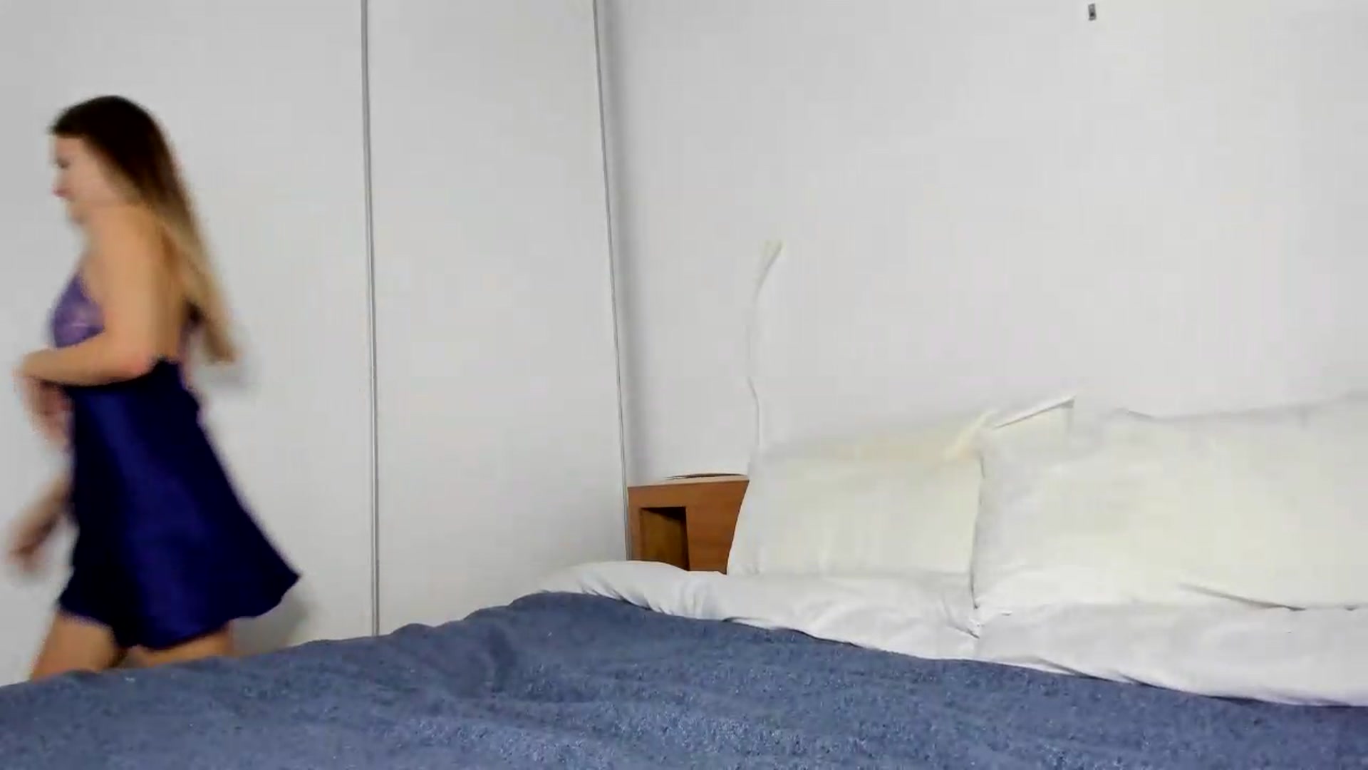 Gallery image thumbnail from regular_girl's myfreecams stream on, 07/20/2026, 18:19 image 14 of 20