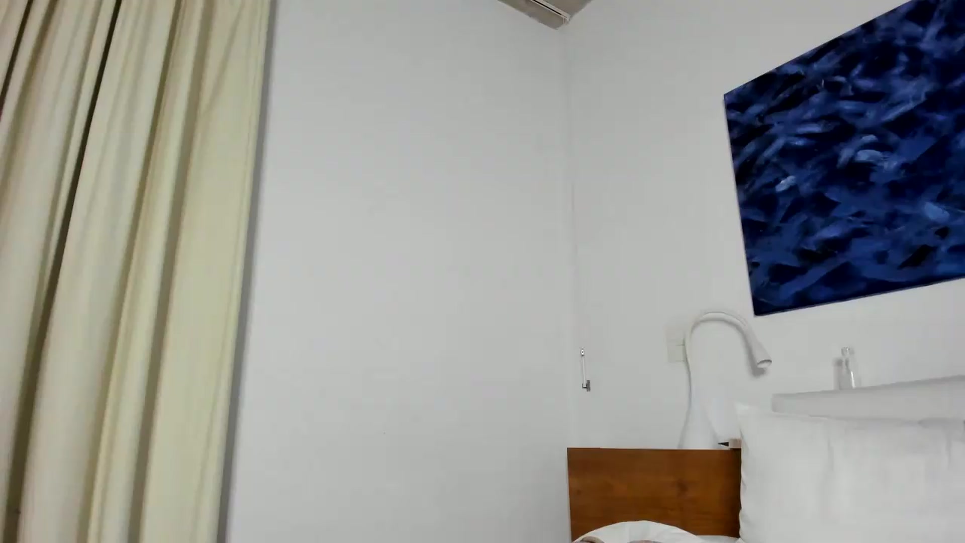 Gallery image thumbnail from regular_girl's myfreecams stream on, 08/15/2026, 23:47 image 17 of 20