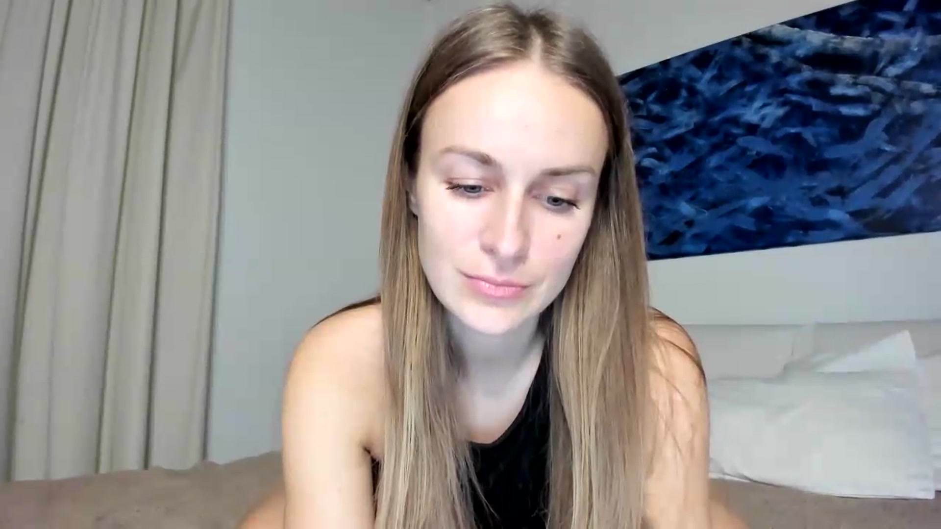 Gallery image thumbnail from regular_girl's myfreecams stream on, 08/19/2026, 18:52 image 20 of 20