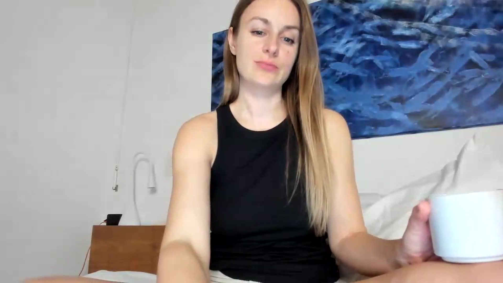 Gallery image thumbnail from regular_girl's myfreecams stream on, 08/19/2026, 21:23 image 18 of 20