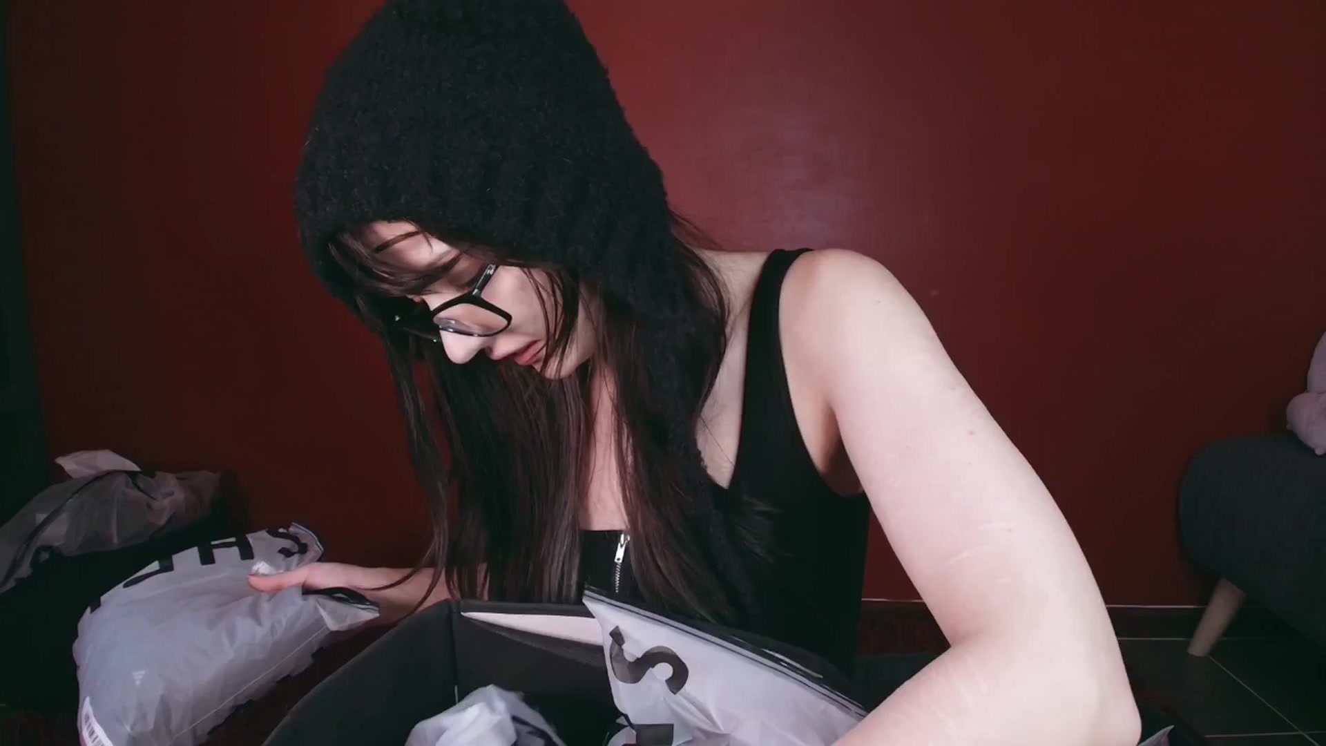 Gallery image thumbnail from rentfree's myfreecams stream on, 03/04/2025, 04:48 image 1 of 20