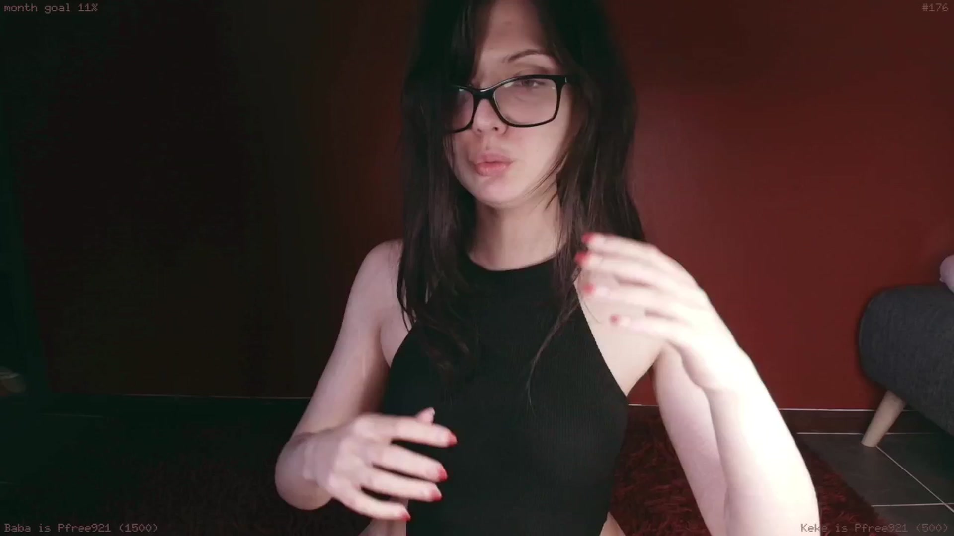 Gallery image thumbnail from rentfree's myfreecams stream on, 03/04/2025, 05:29 image 15 of 20