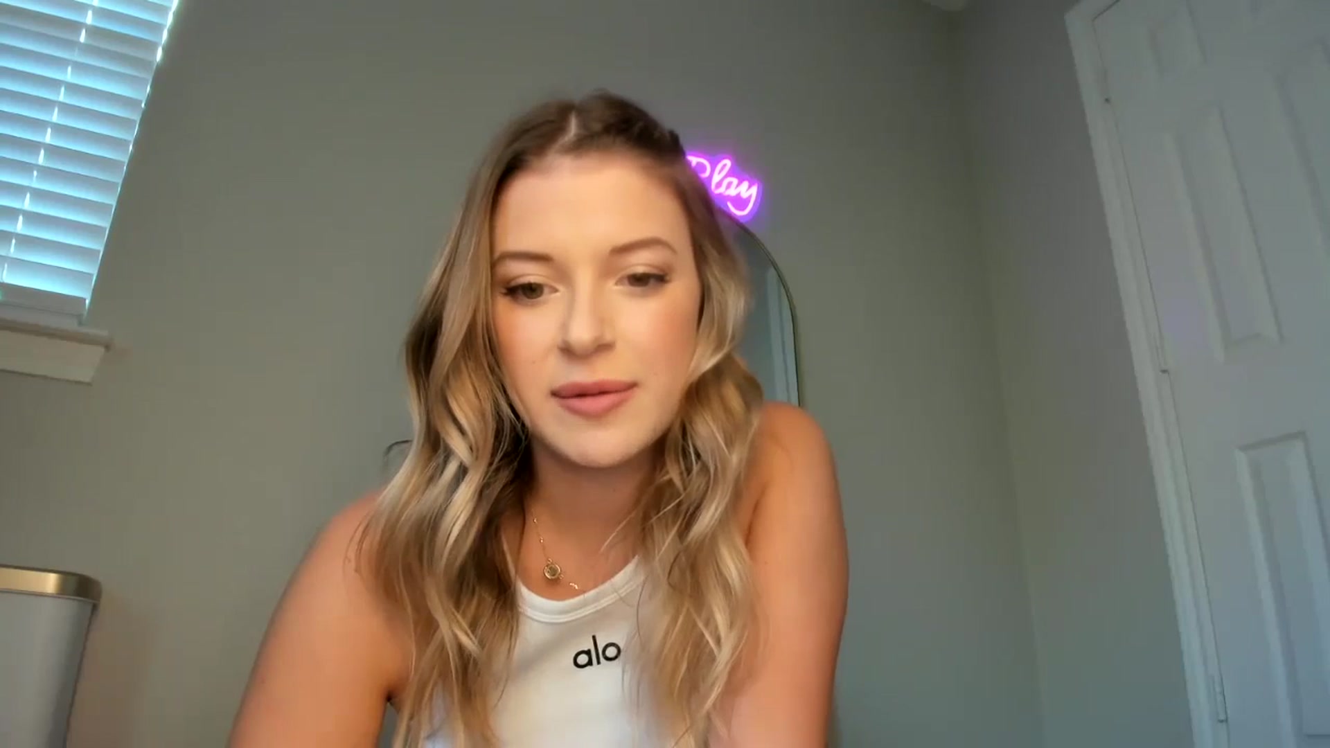 Gallery image thumbnail from rileydepp's myfreecams stream on, 10/28/2024, 22:08 image 19 of 20