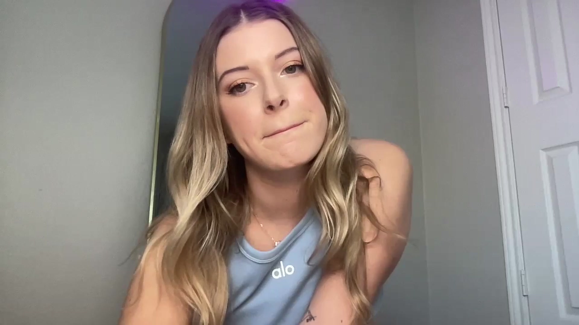 Gallery image thumbnail from rileydepp's myfreecams stream on, 12/02/2024, 21:55 image 18 of 20