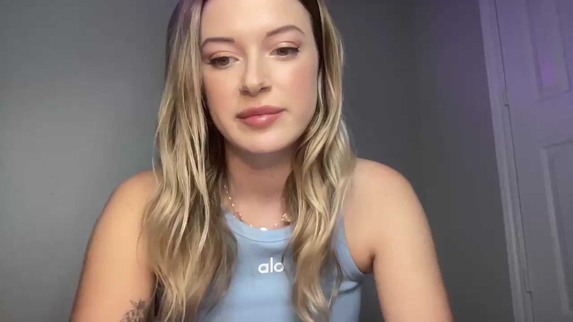 Gallery image thumbnail from rileydepp's myfreecams stream on, 12/03/2024, 24:04 image 15 of 20