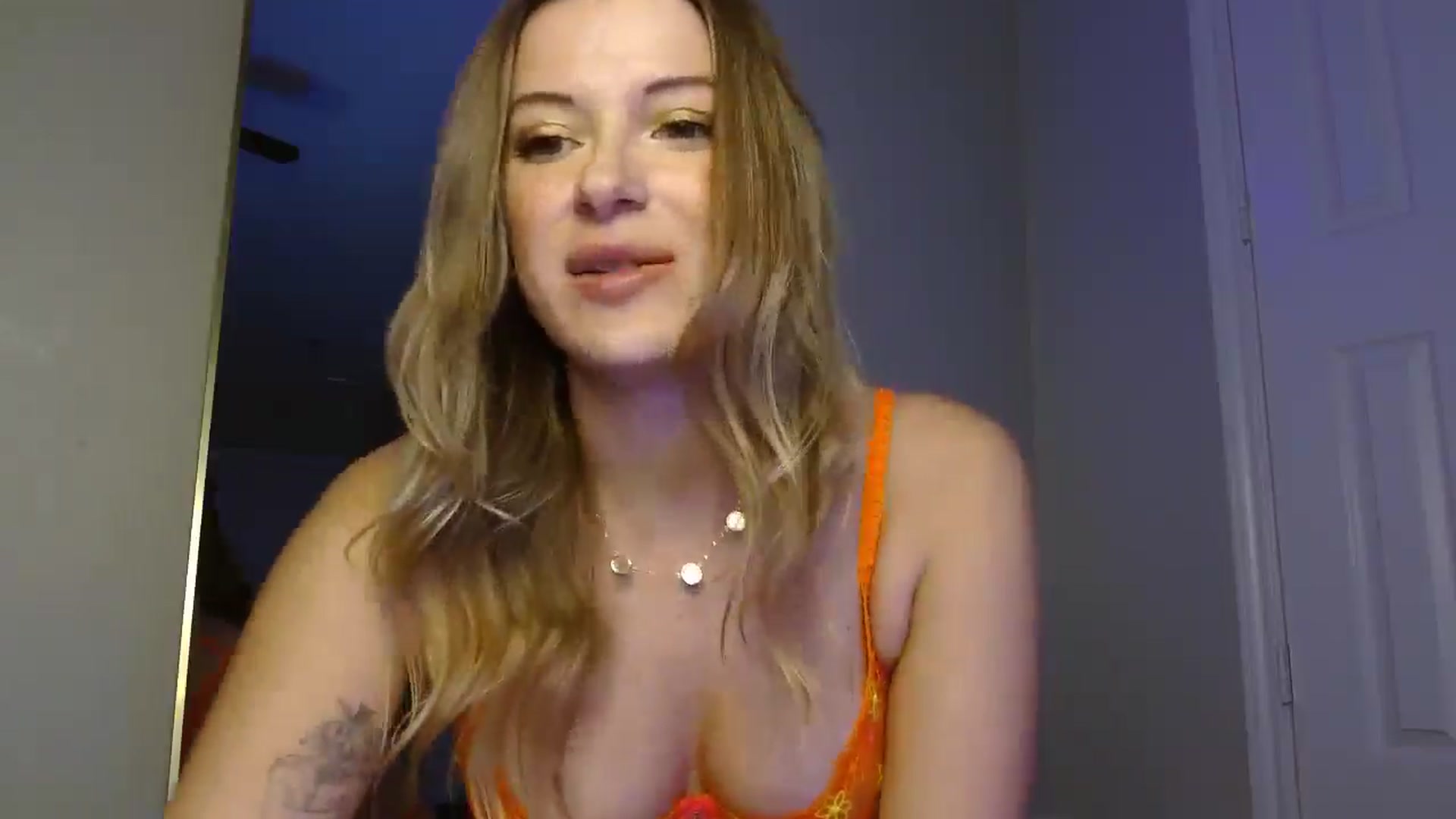 Gallery image thumbnail from rileydepp's myfreecams stream on, 01/11/2025, 24:07 image 9 of 20