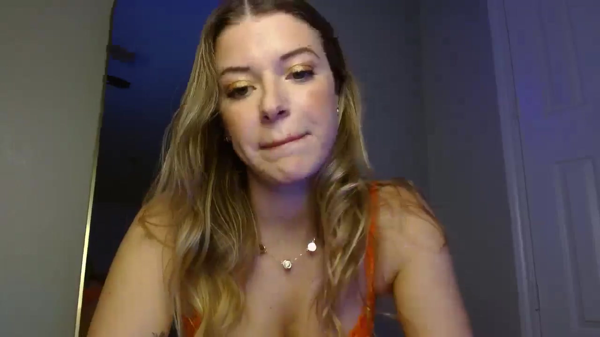 Gallery image thumbnail from rileydepp's myfreecams stream on, 01/11/2025, 24:07 image 19 of 20