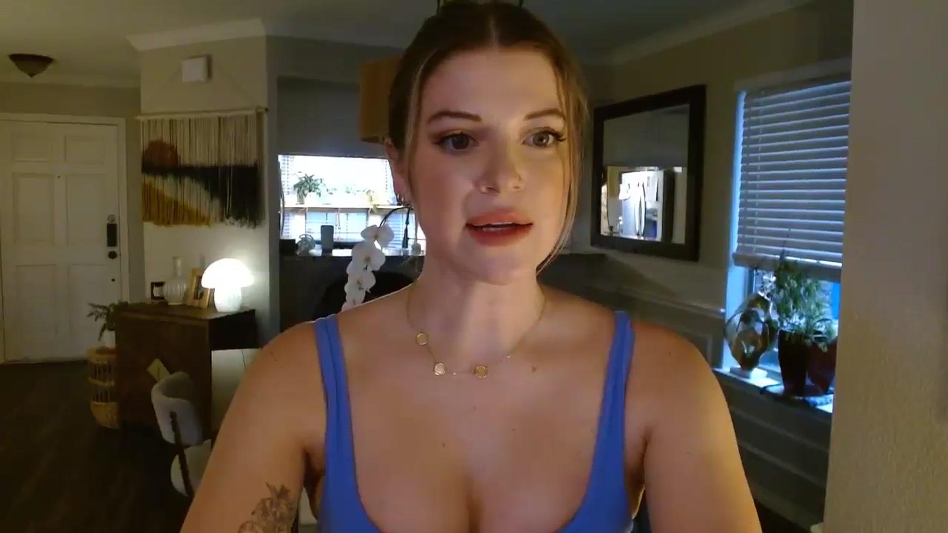 Gallery image thumbnail from rileydepp's myfreecams stream on, 01/28/2025, 23:48 image 15 of 20