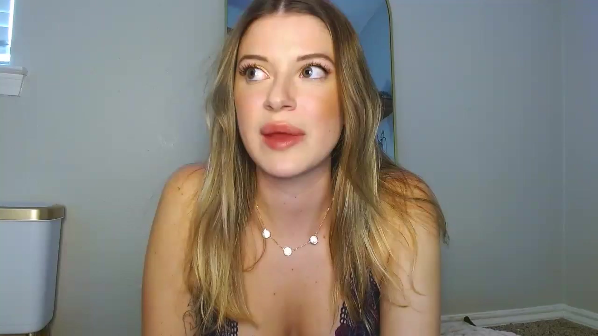 Gallery image thumbnail from rileydepp's myfreecams stream on, 02/13/2025, 23:11 image 7 of 20