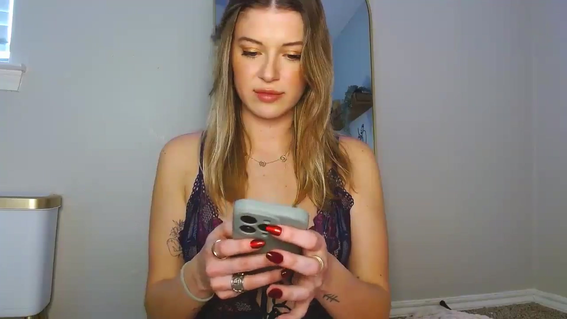 Gallery image thumbnail from rileydepp's myfreecams stream on, 02/13/2025, 23:11 image 9 of 20