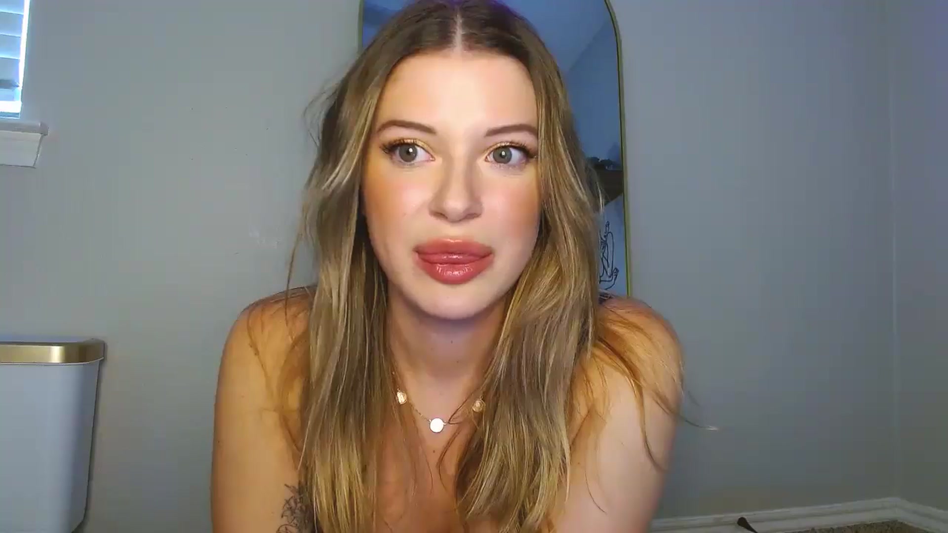 Gallery image thumbnail from rileydepp's myfreecams stream on, 02/13/2025, 23:11 image 17 of 20