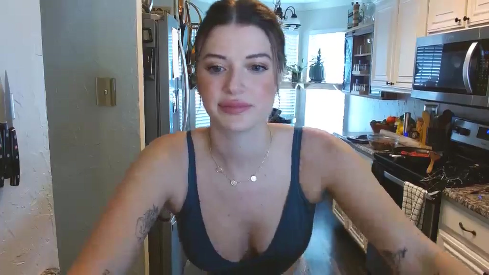 Gallery image thumbnail from rileydepp's myfreecams stream on, 03/04/2025, 22:36 image 4 of 20