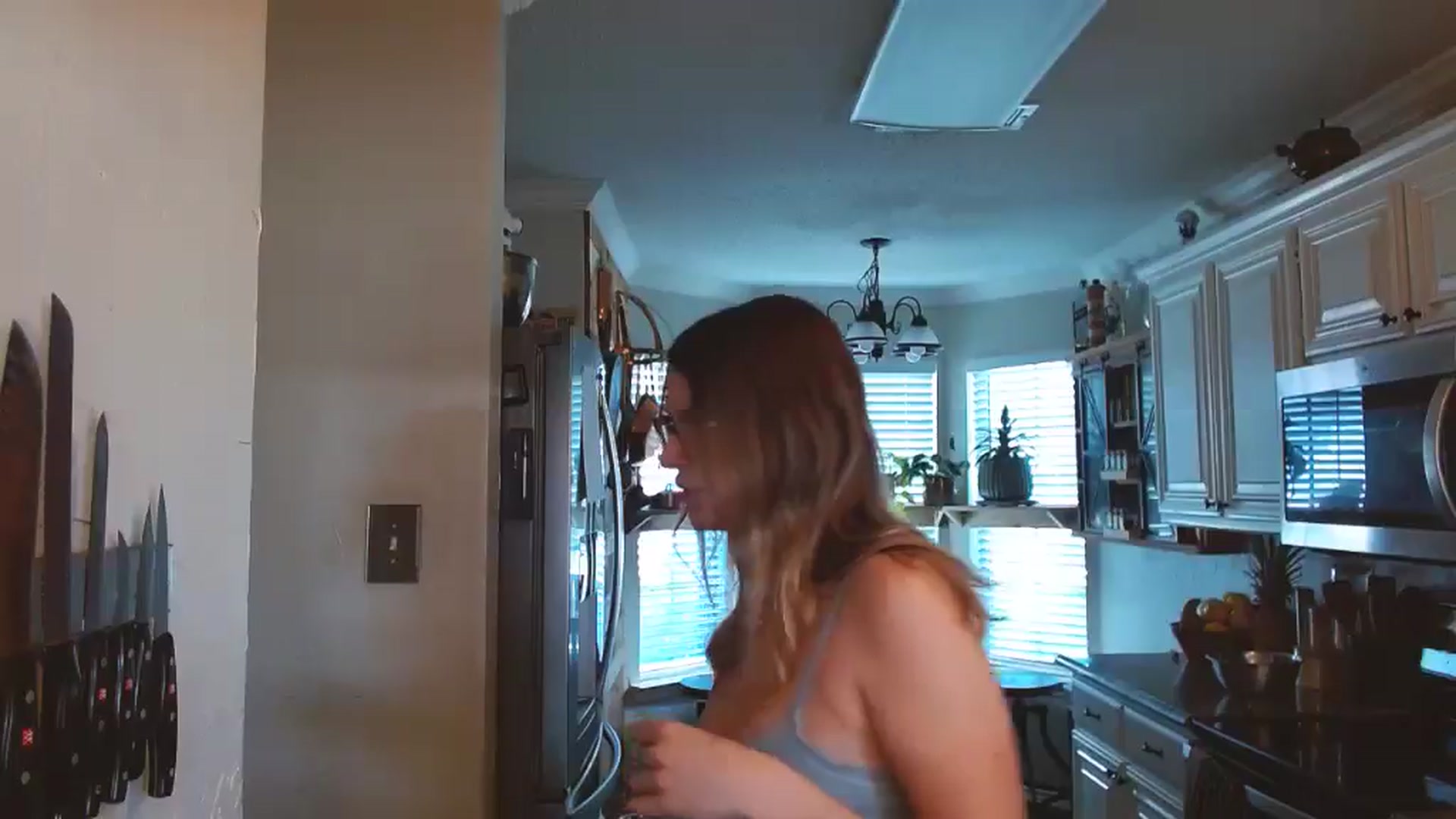 Gallery image thumbnail from rileydepp's myfreecams stream on, 03/10/2025, 20:08 image 9 of 20