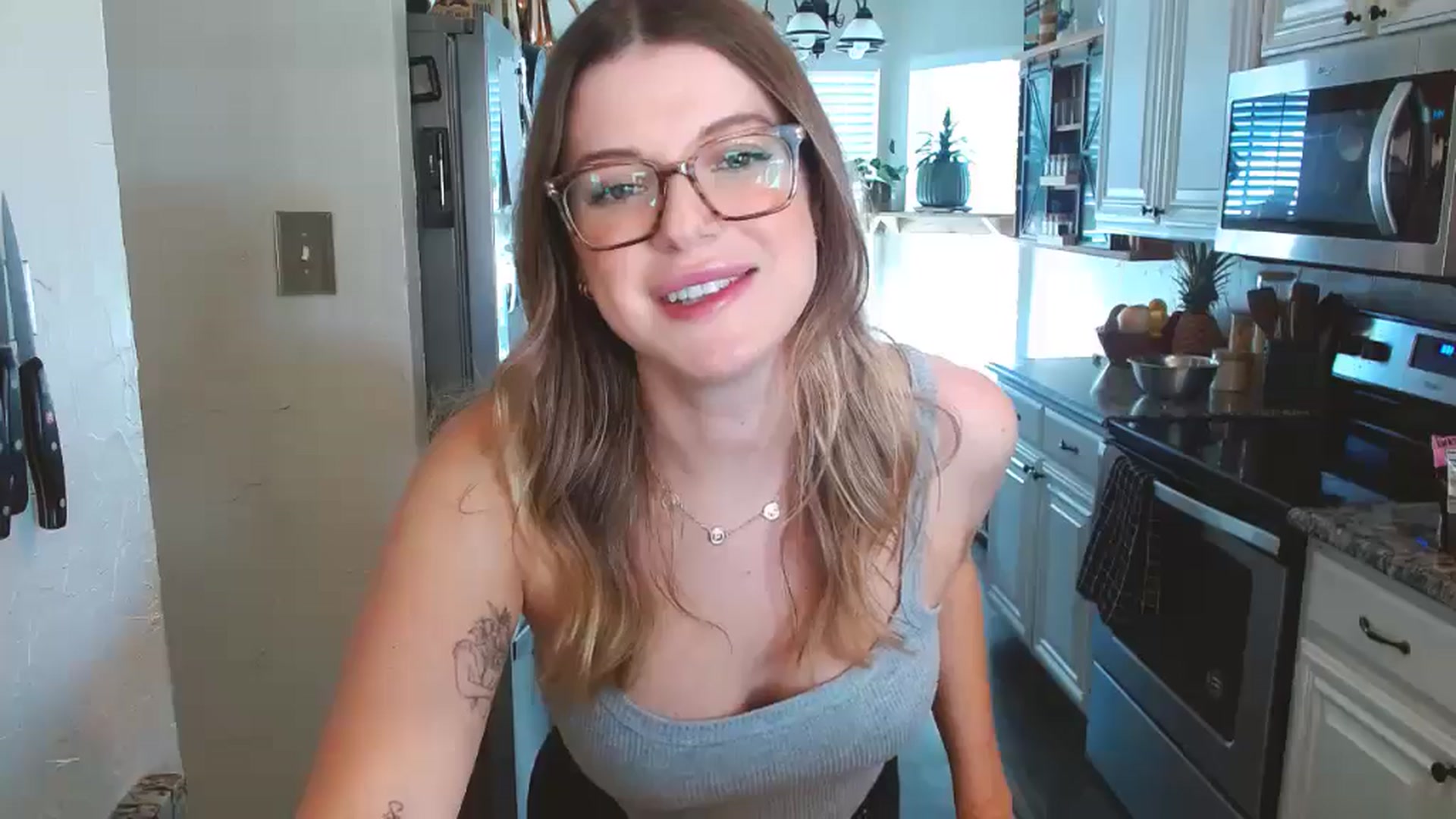 Gallery image thumbnail from rileydepp's myfreecams stream on, 03/10/2025, 20:37 image 20 of 20