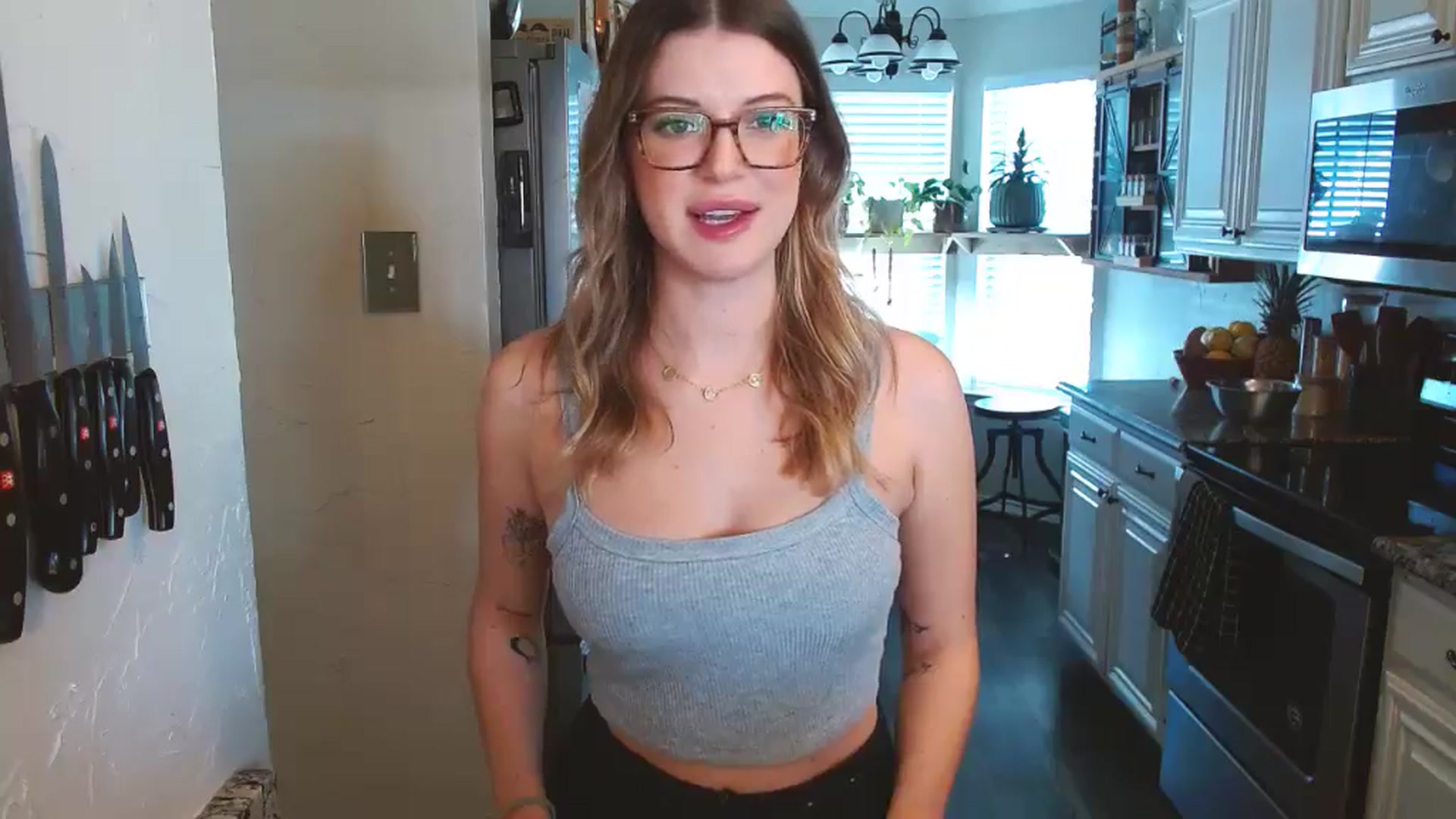 Gallery image thumbnail from rileydepp's myfreecams stream on, 03/10/2025, 20:37 image 2 of 20