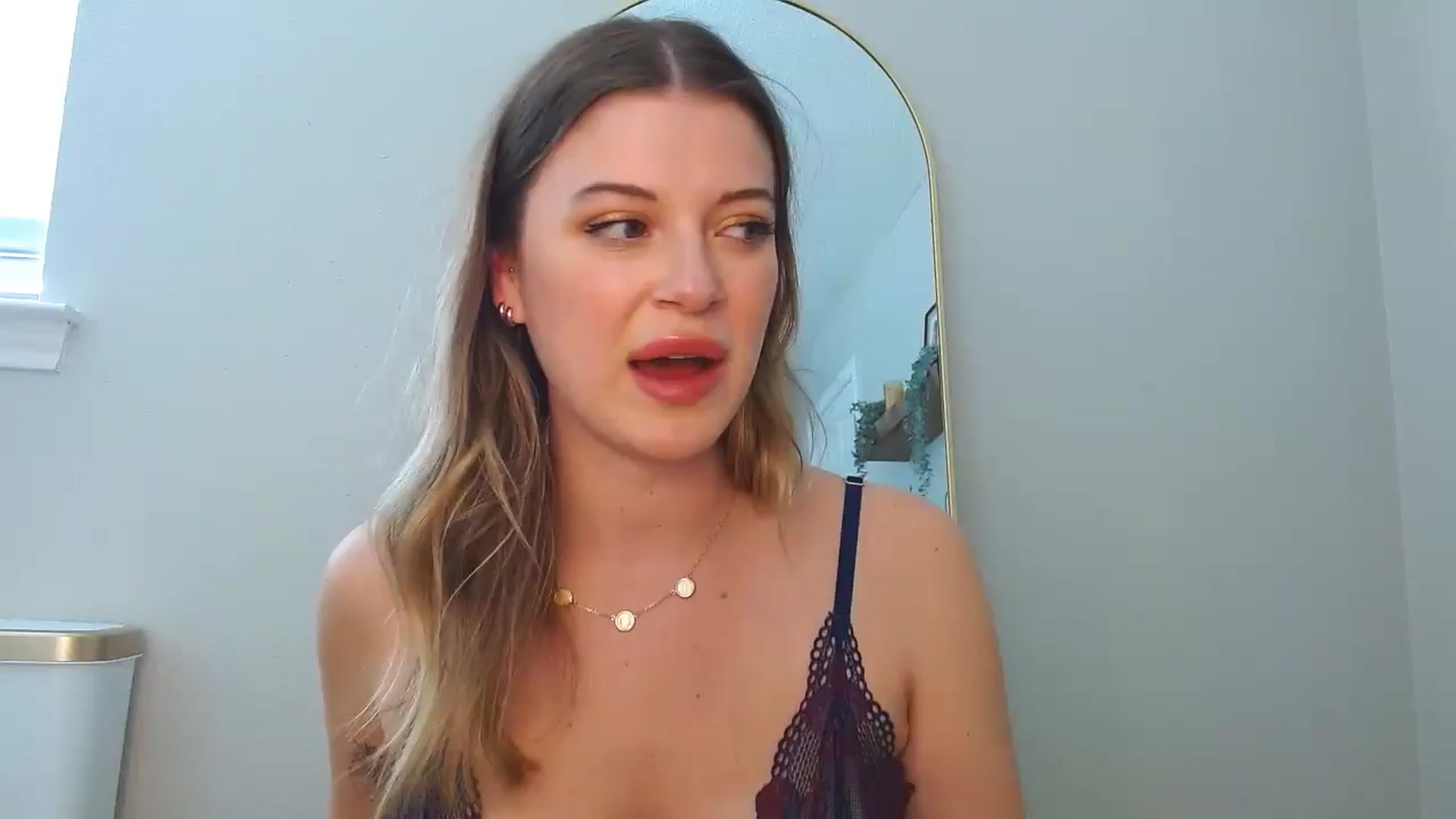 Gallery image thumbnail from rileydepp's myfreecams stream on, 03/24/2025, 21:36 image 14 of 20