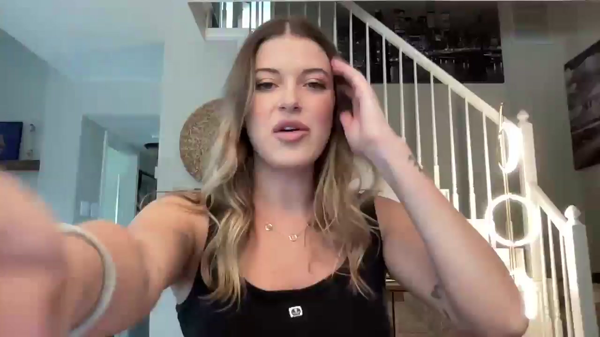 Gallery image thumbnail from rileydepp's myfreecams stream on, 04/26/2025, 19:21 image 1 of 20
