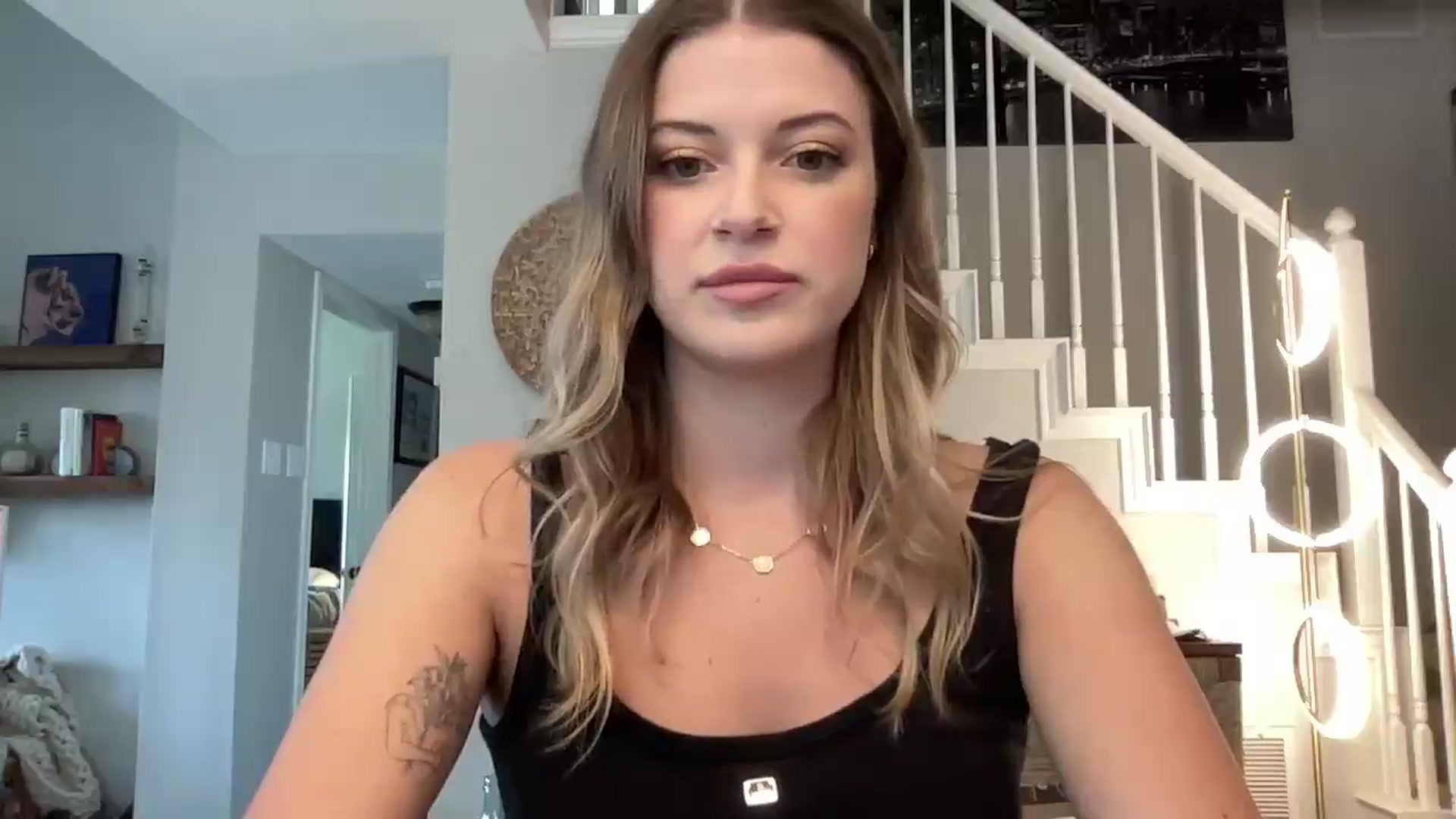 Gallery image thumbnail from rileydepp's myfreecams stream on, 04/26/2025, 19:21 image 4 of 20