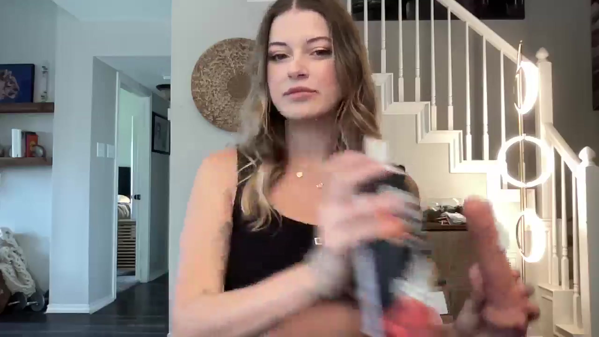 Gallery image thumbnail from rileydepp's myfreecams stream on, 04/26/2025, 19:21 image 11 of 20