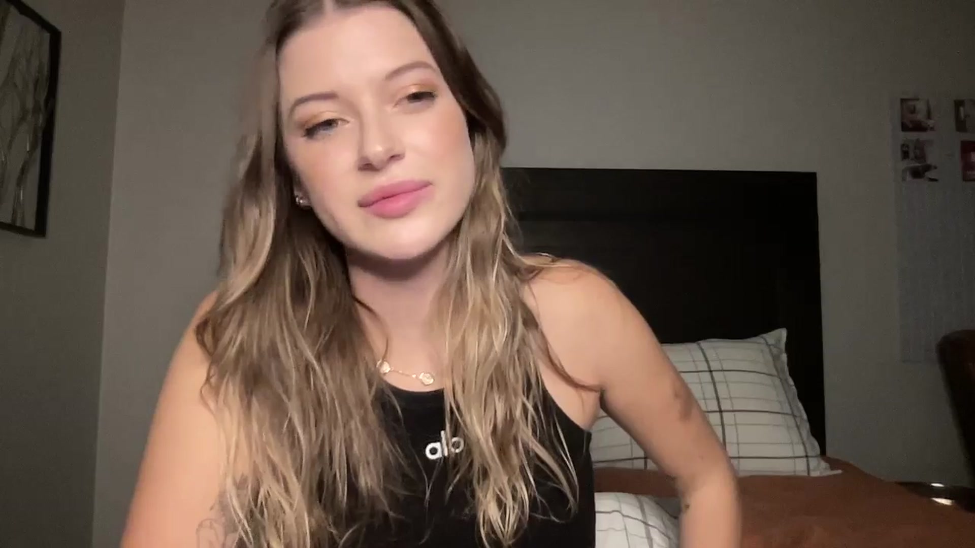 Gallery image thumbnail from rileydepp's myfreecams stream on, 10/28/2025, 24:45 image 20 of 20