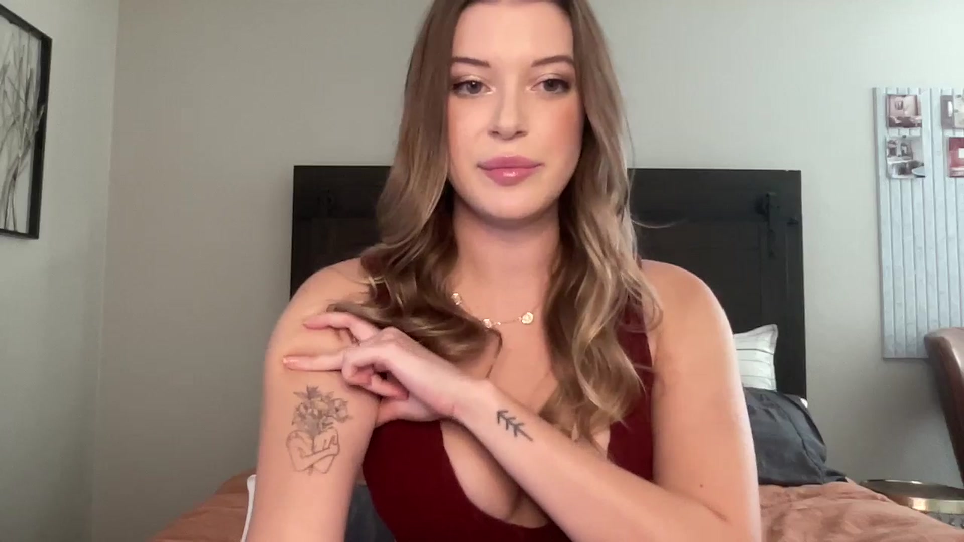 Gallery image thumbnail from rileydepp's myfreecams stream on, 11/14/2025, 22:18 image 6 of 20