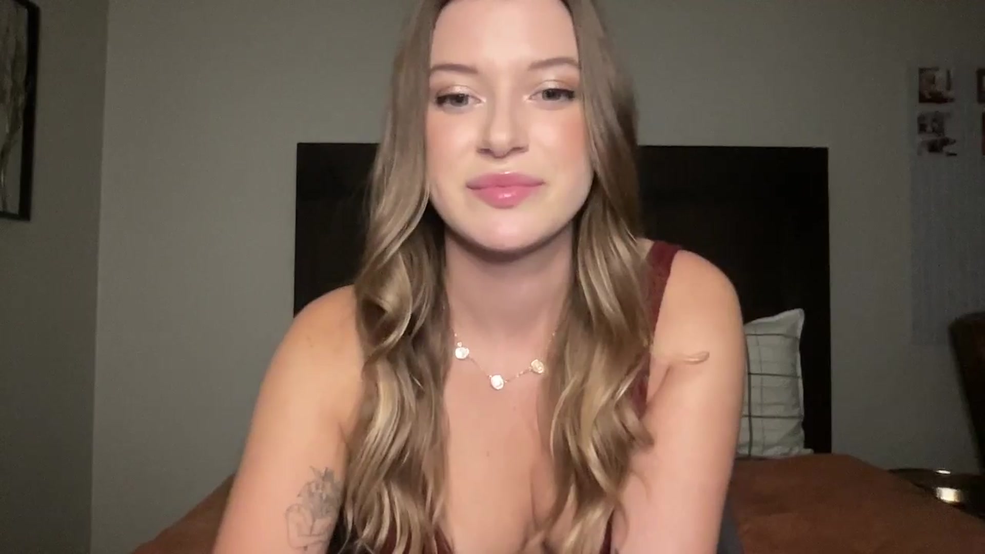 Gallery image thumbnail from rileydepp's myfreecams stream on, 11/15/2025, 24:06 image 18 of 20