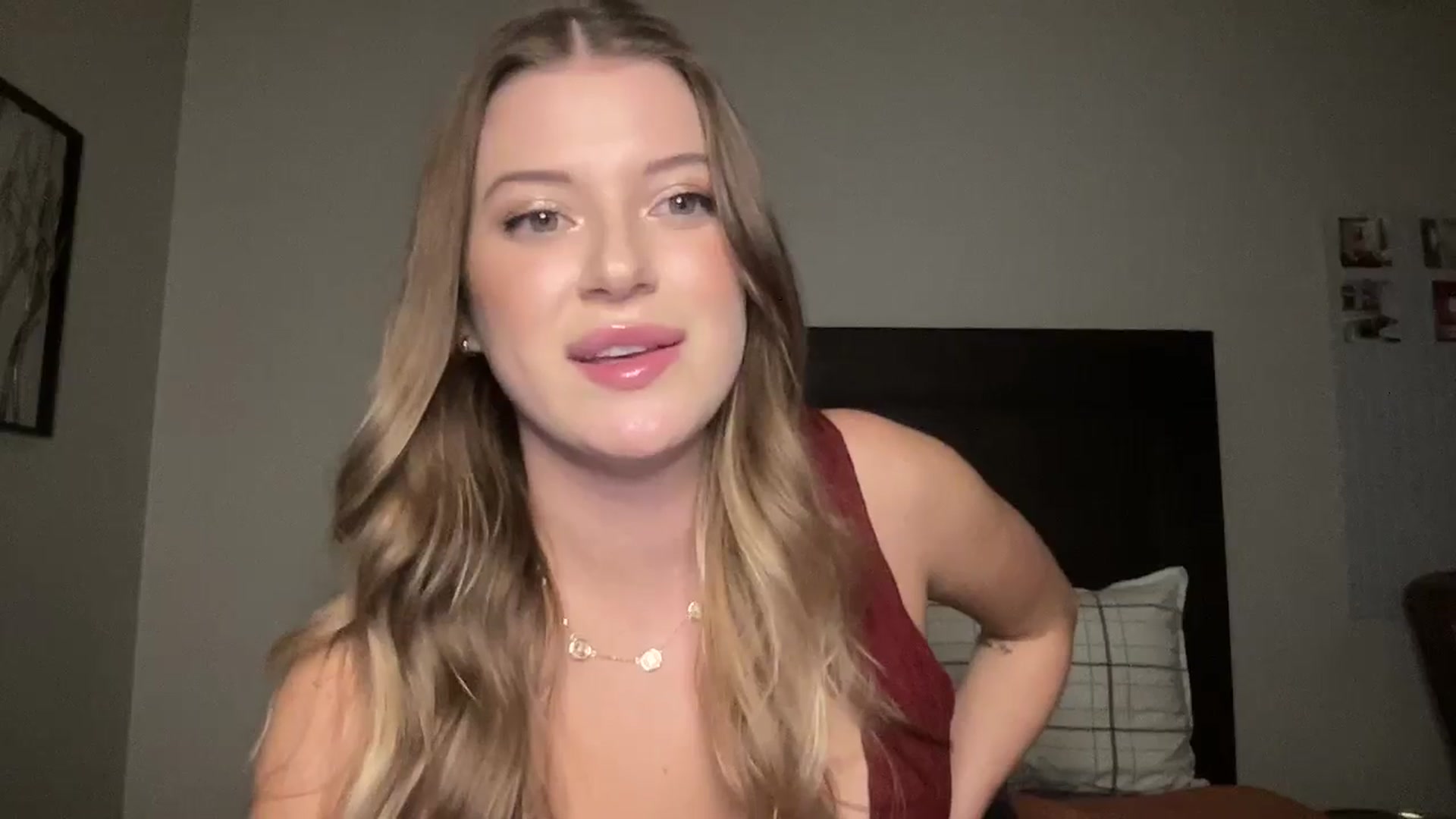 Gallery image thumbnail from rileydepp's myfreecams stream on, 11/15/2025, 24:06 image 15 of 20