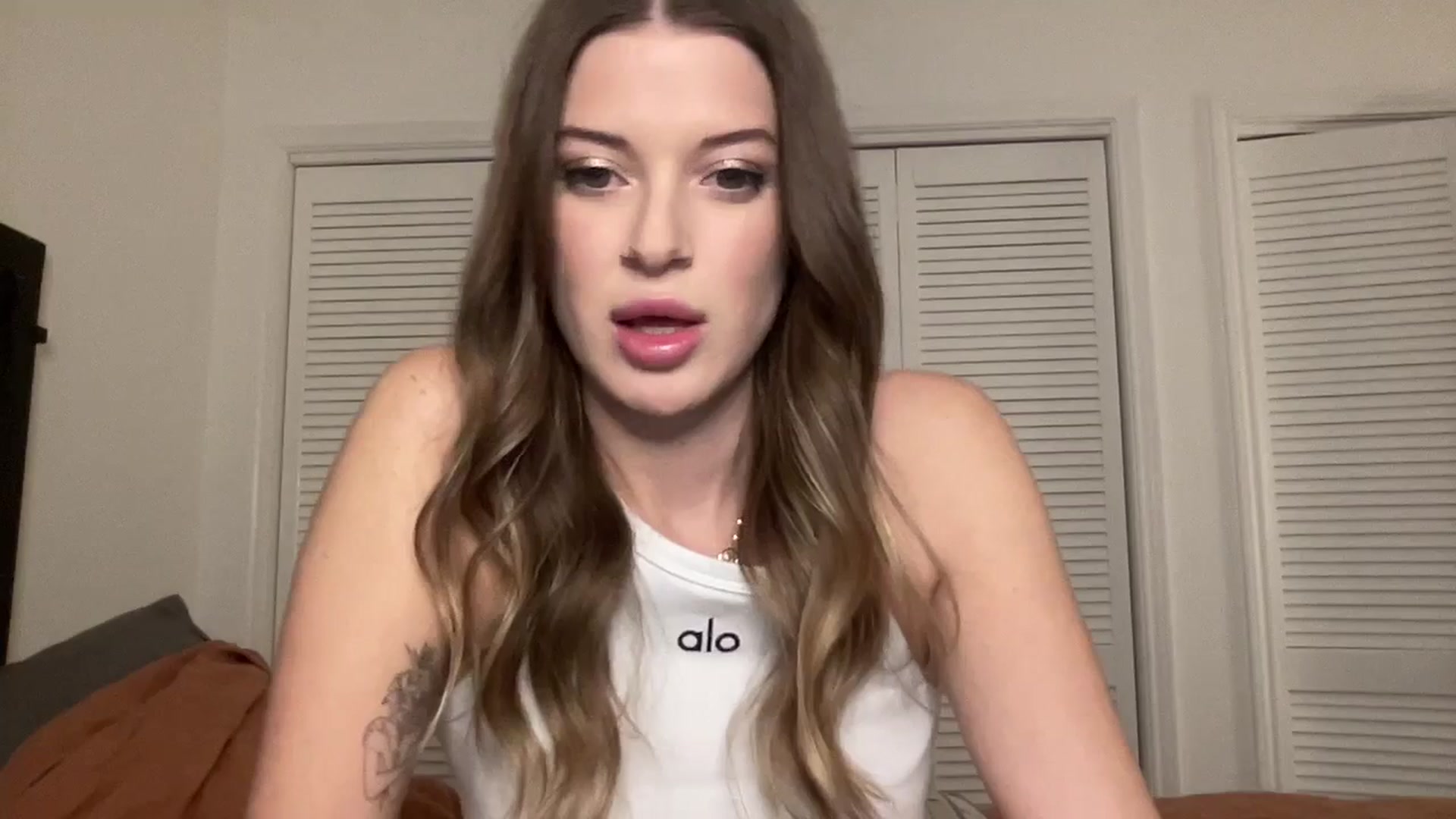 Gallery image thumbnail from rileydepp's myfreecams stream on, 01/05/2026, 24:01 image 9 of 20